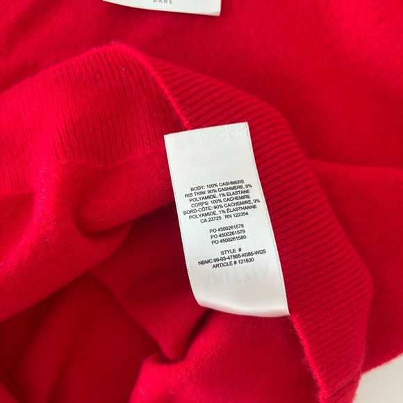 Aritzia Cashmere Red Crew Neck Sweater - Picture 5 of 9